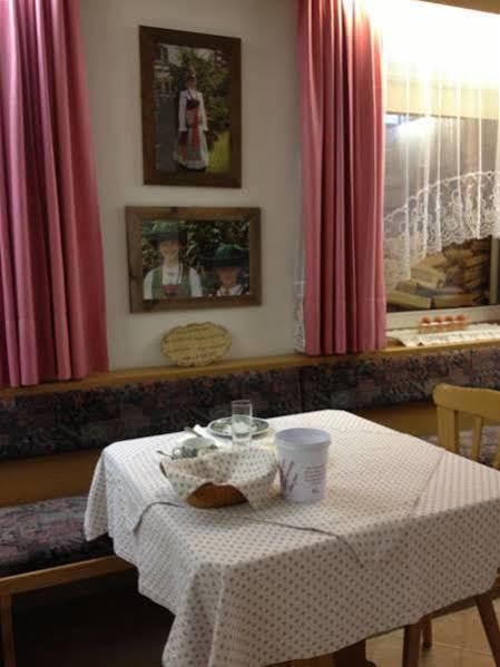 Hotel Garni Sayonara Selva di Val Gardena Exteriér fotografie